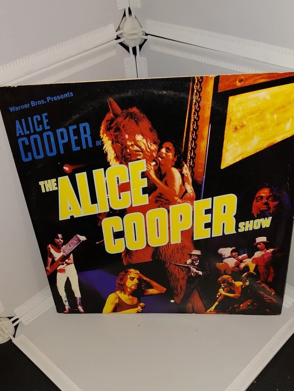 Warner Bros. Records The Alice Cooper Show Vinyl LP Black & Yellow